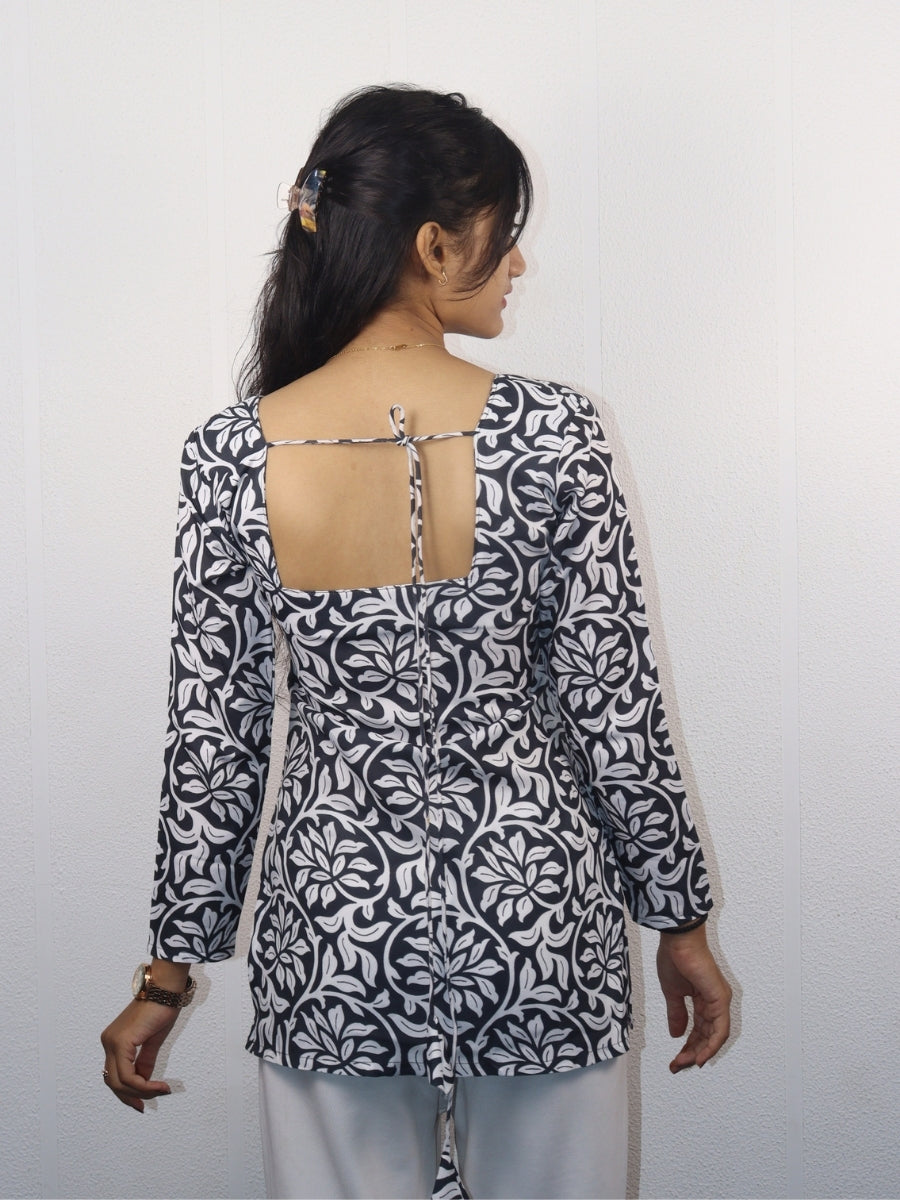 Elevate Your Style with the Aadhya Square Neck Floral Kurti - Where Comfort Meets Chic - Aanzri fashion