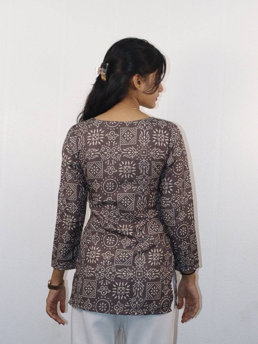 Aaradhya  V-Neck Short Kurti